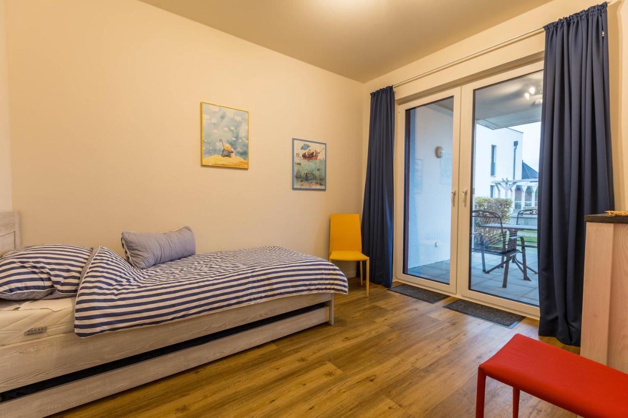 Ferienwohnung Buesumperle Rot Екстер'єр фото